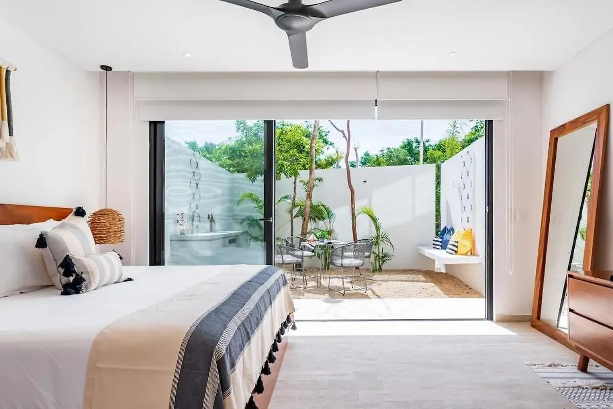 Central Park Lagunas Tulum Apartment