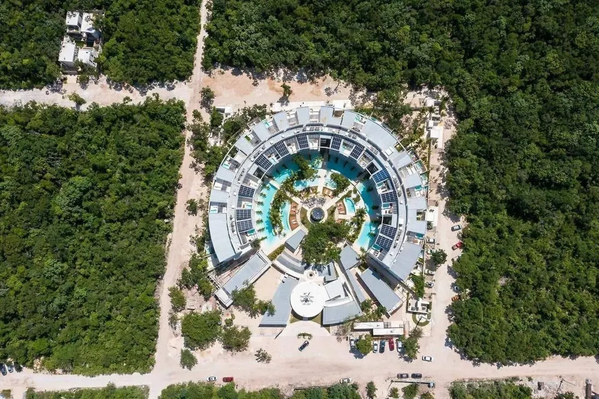 Central Park Lagunas Tulum Apartment