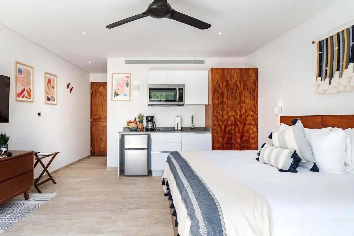 Central Park Lagunas Tulum Apartment